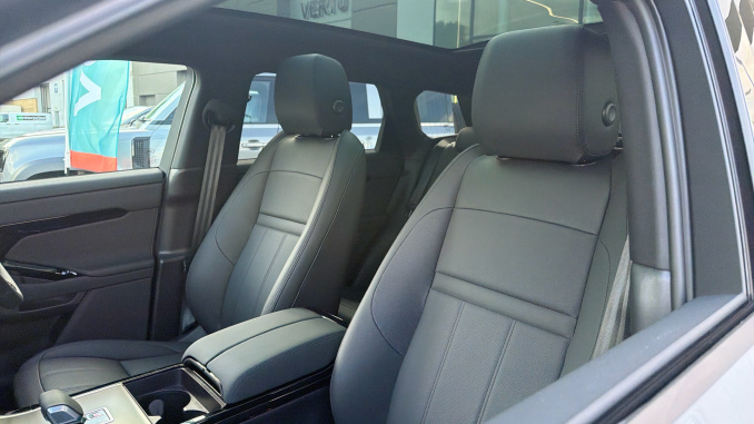 Land Rover Range Rover Evoque 1.5 P270e Edition 5dr Auto Hatchback - Image 42
